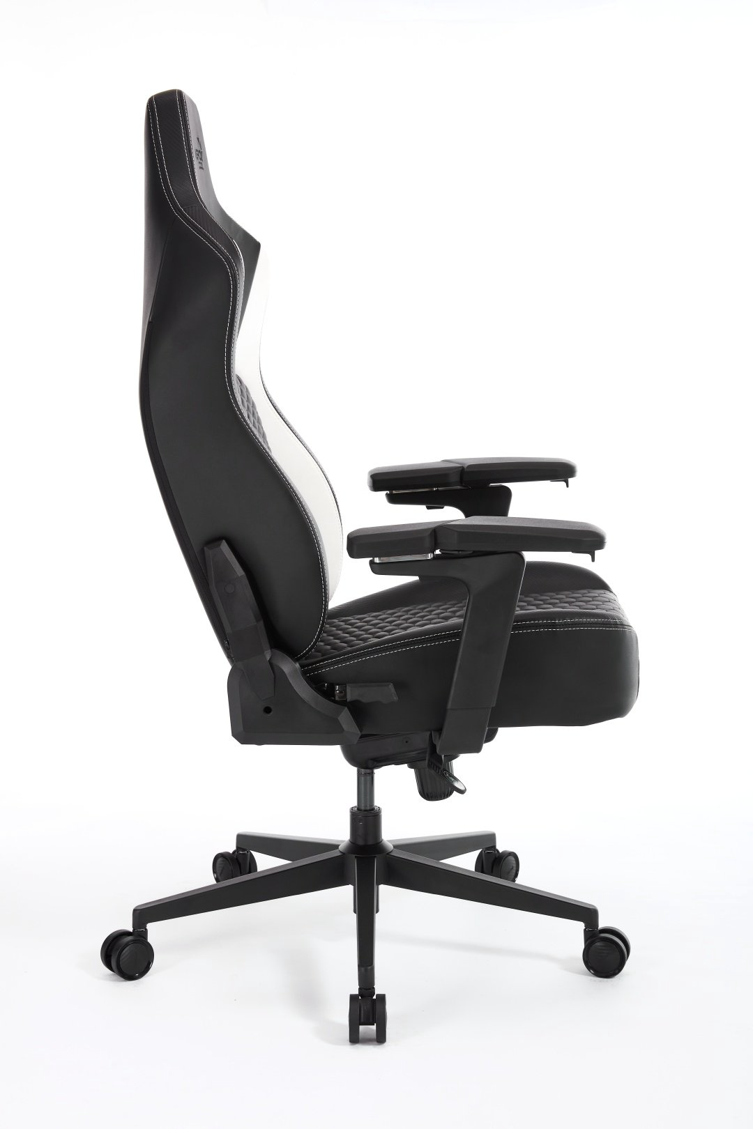 Игровое кресло AeroCool CROWN Pro Racer White, черный, белый - ForteMarket Игровое кресло AeroCool CROWN Pro Racer White, черный, белый купить,228476