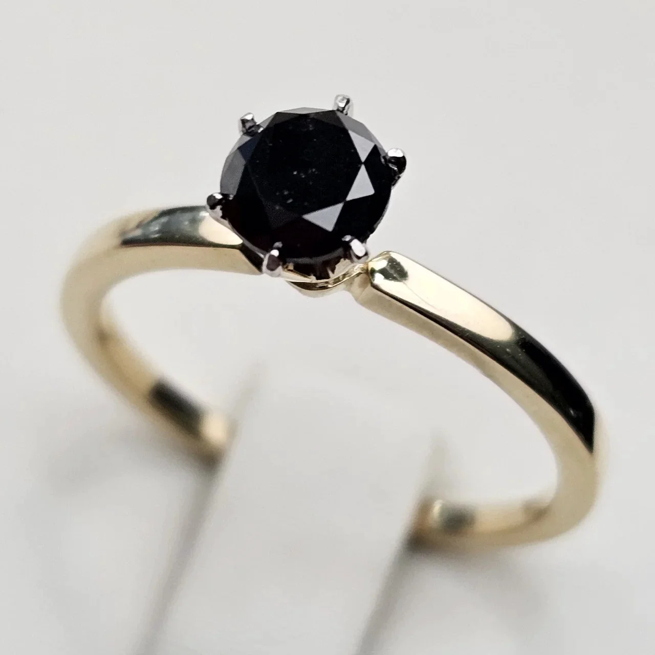 Кольцо Deimantas 115290798 17р 0,776ct. купить,NaN