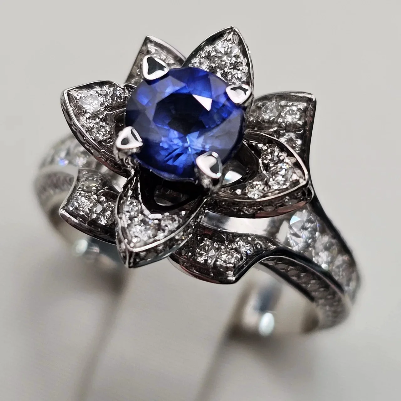 Кольцо Deimantas 115290762 18р 1,20ct 1,21ct. купить,NaN