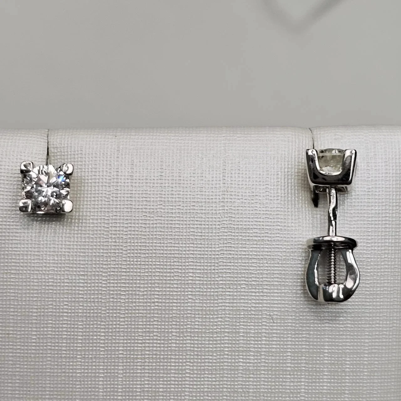Серьги Deimantas 115290877 0,54ct. купить,NaN