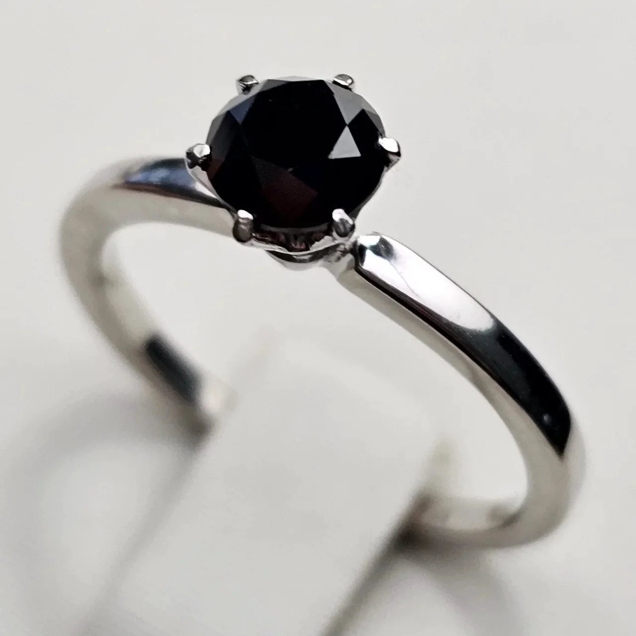 Кольцо Deimantas 115290831 16р 0,726ct. купить,NaN