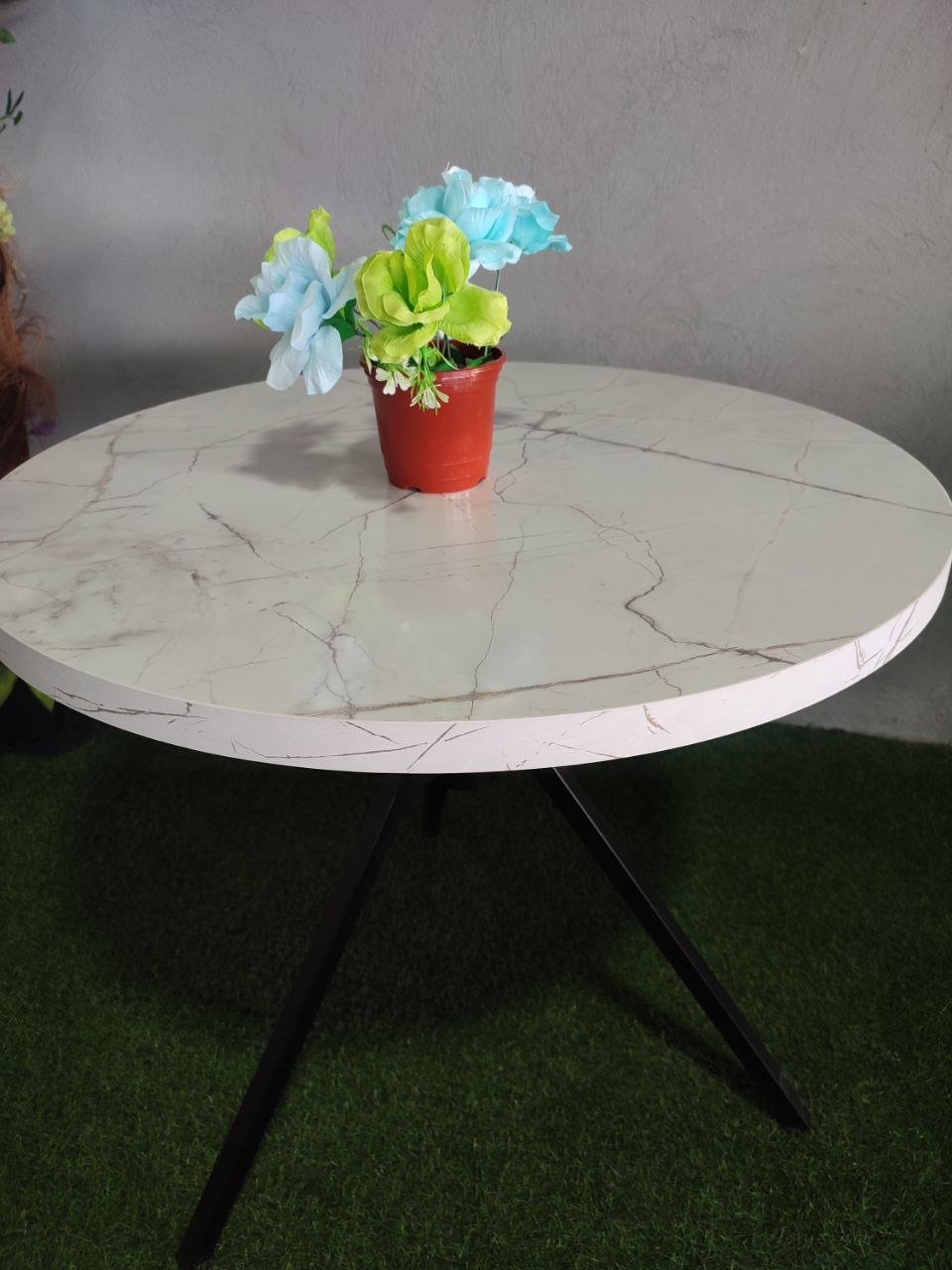 Обеденный стол Samruk Mebel КАДИ, 80х80x76 см, ЛДСП, МДФ, белый купить,NaN