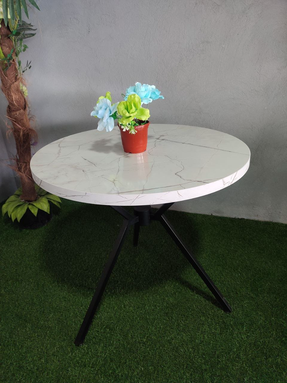 Обеденный стол Samruk Mebel КАДИ, 80х80x76 см, ЛДСП, МДФ, белый купить,NaN