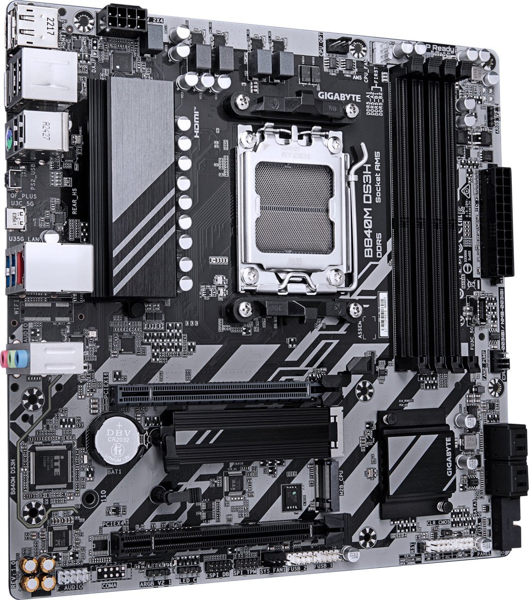 Материнская плата GIGABYTE B840M DS3H
