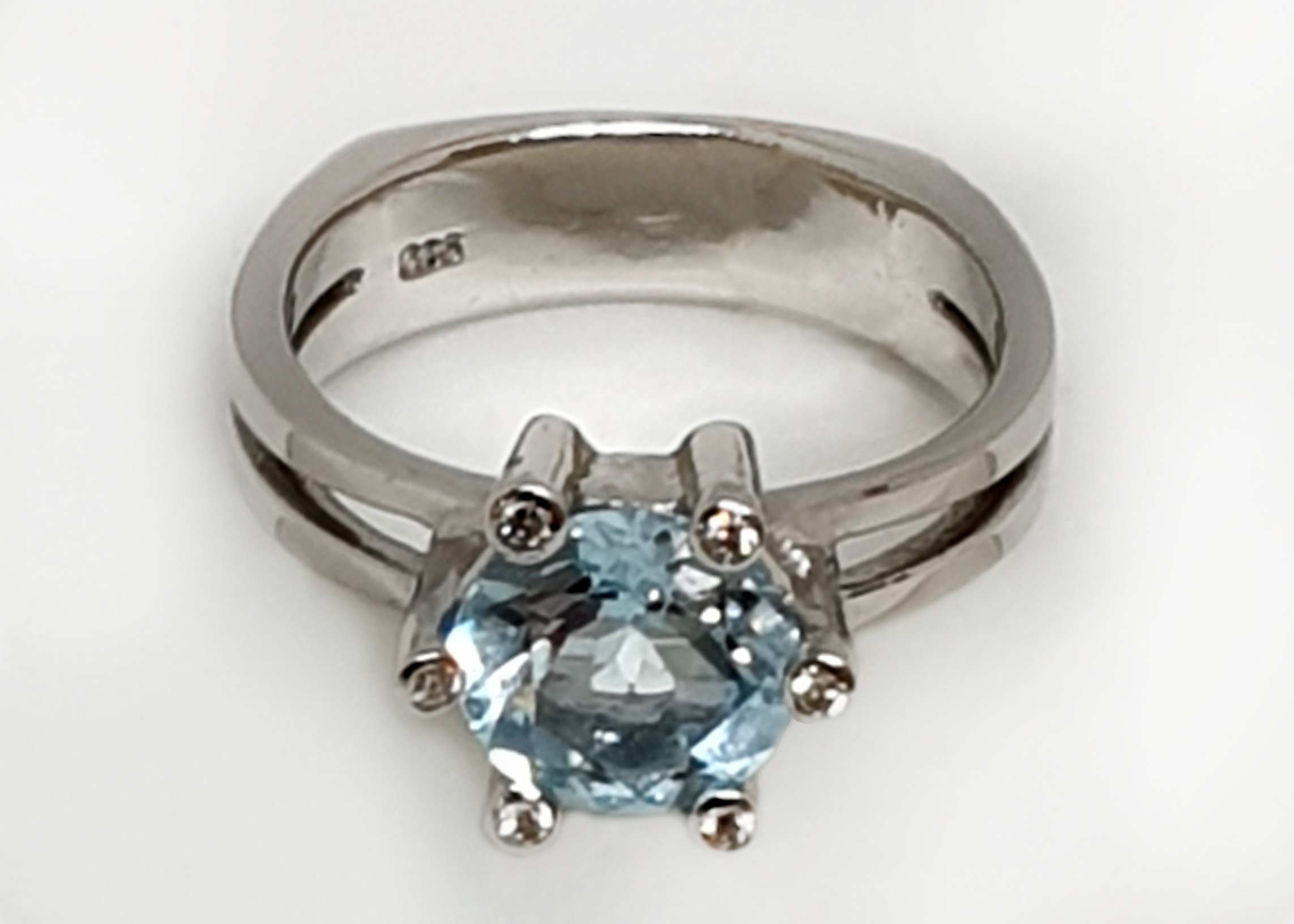 Кольцо Мастер Клио 25К88029 17р 5,20гр. купить,21950