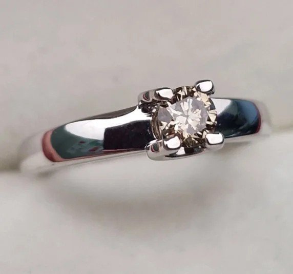 Комплект Deimantas 107467030 0,27ct 0,48ct. купить,NaN