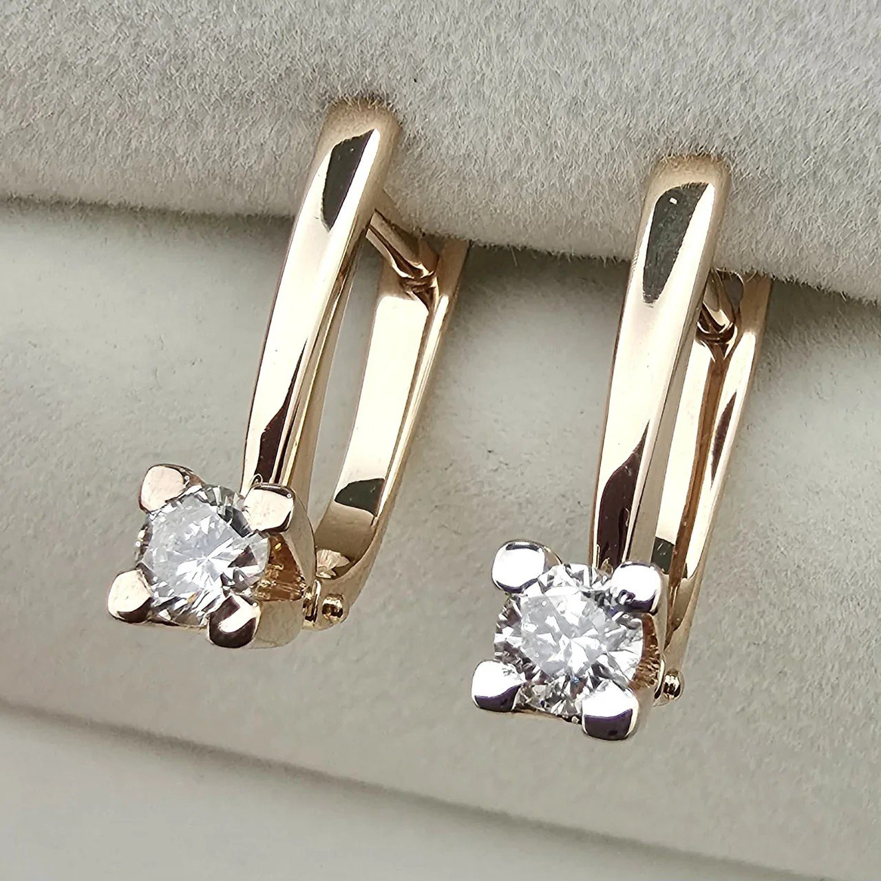 Серьги Deimantas 107108060 2,98гр 0,392ct. купить,NaN