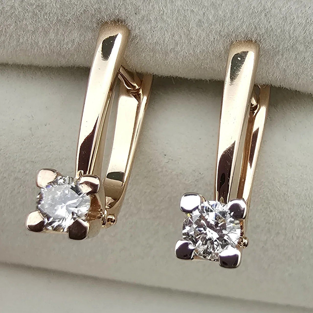 Серьги Deimantas 107108060 2,98гр 0,392ct. купить,NaN