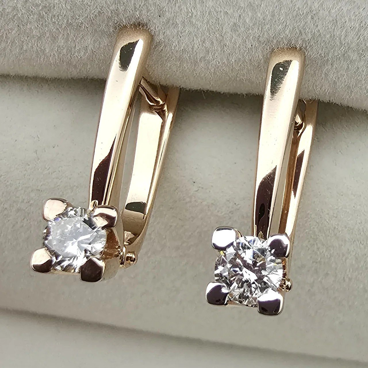 Серьги Deimantas 107108060 2,98гр 0,392ct. купить,NaN