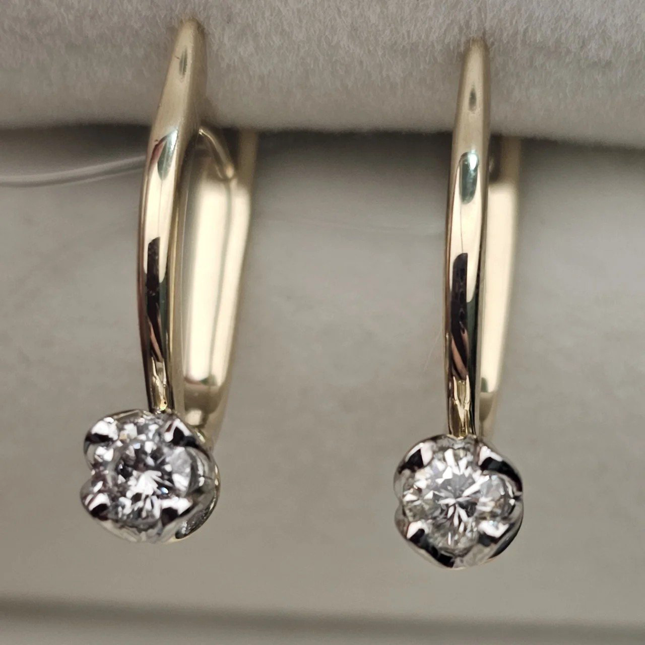 Серьги Deimantas 106931999 3,02гр 0,31ct. купить,NaN