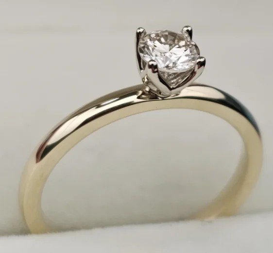 Комплект Deimantas 106963076 16,5р 0,33ct 0,31ct. купить,NaN