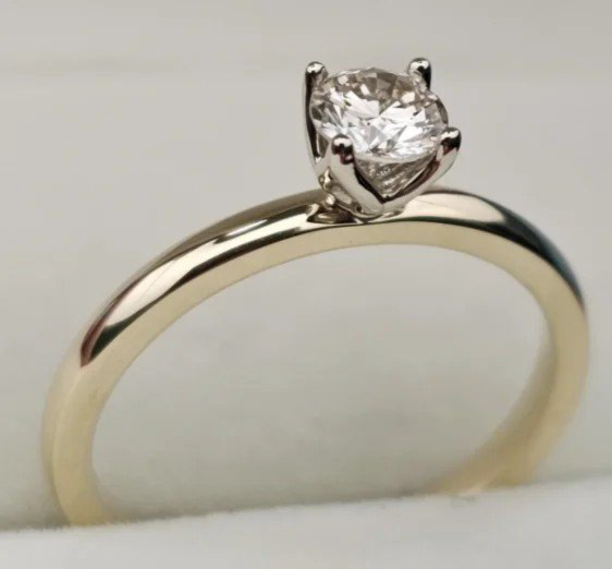 Комплект Deimantas 106963076 16,5р 0,33ct 0,31ct. купить,NaN