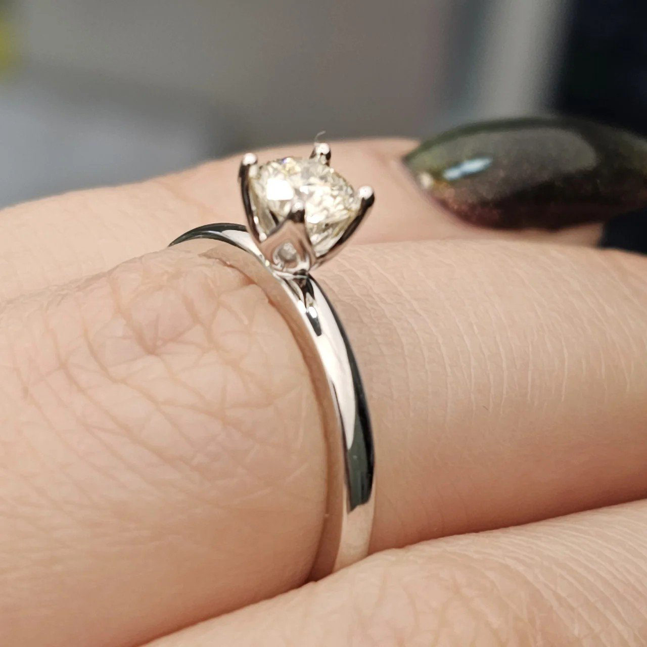 Кольцо Deimantas 106864246 16,5р 2,38гр 0,41ct. купить,NaN