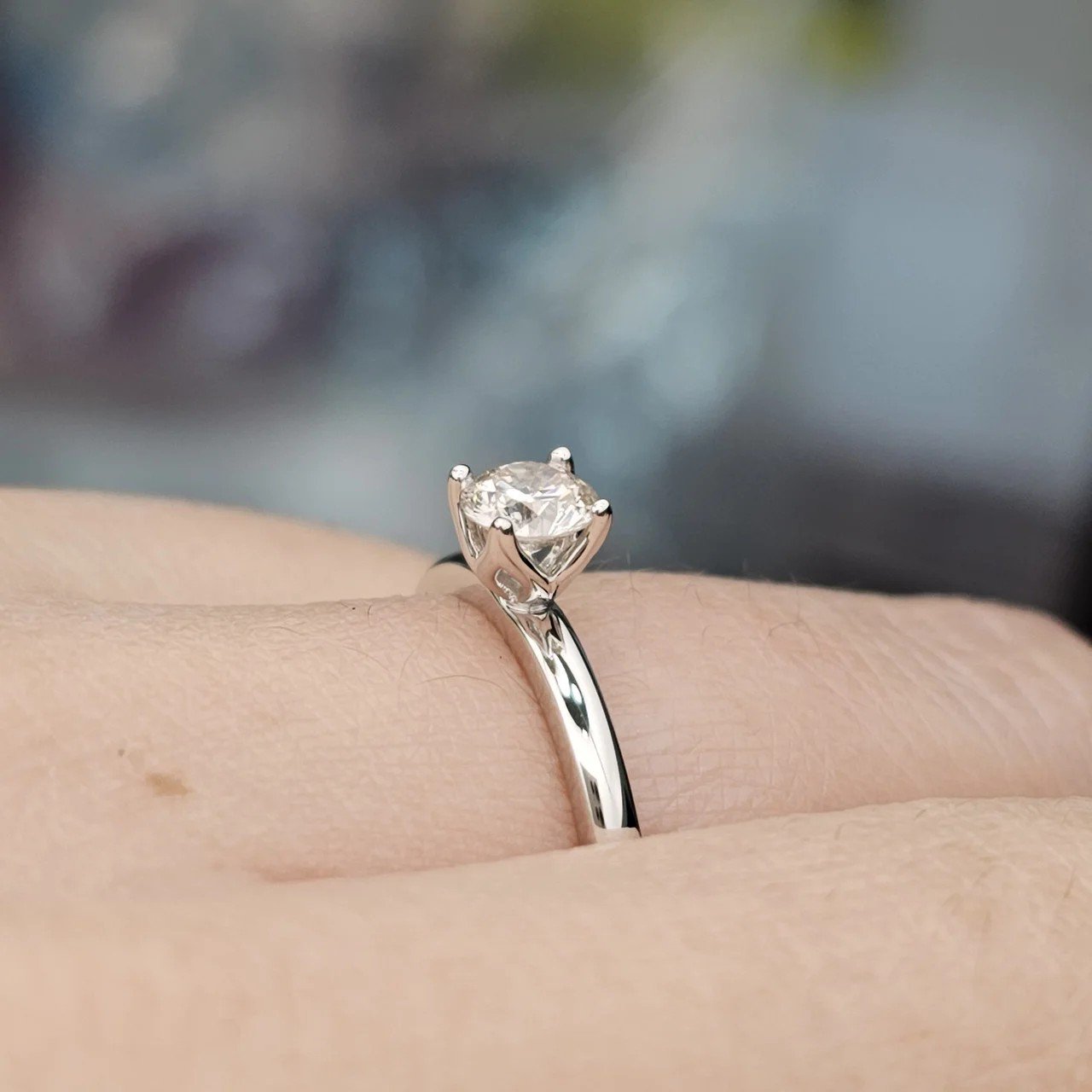 Кольцо Deimantas 106864206 16,5р 0,32гр 0,32ct. купить,NaN