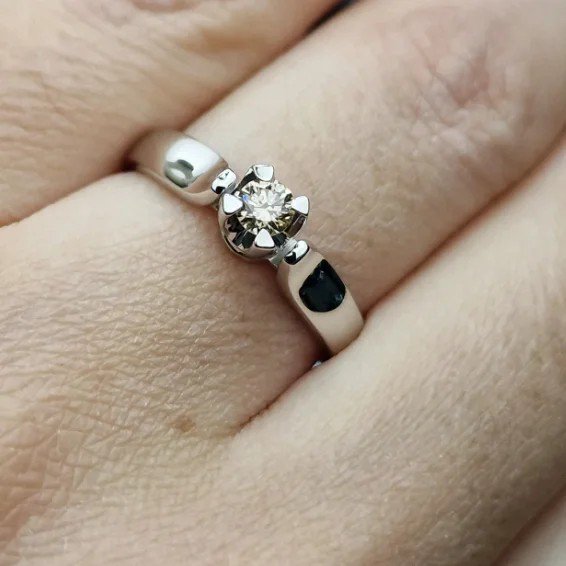 Комплект Deimantas 106961737 16,5р 0,20ct 0,352ct. купить,NaN