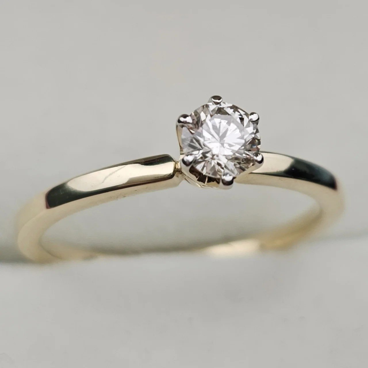 Кольцо Deimantas 106931539 17р 2гр 0,308ct. купить,NaN