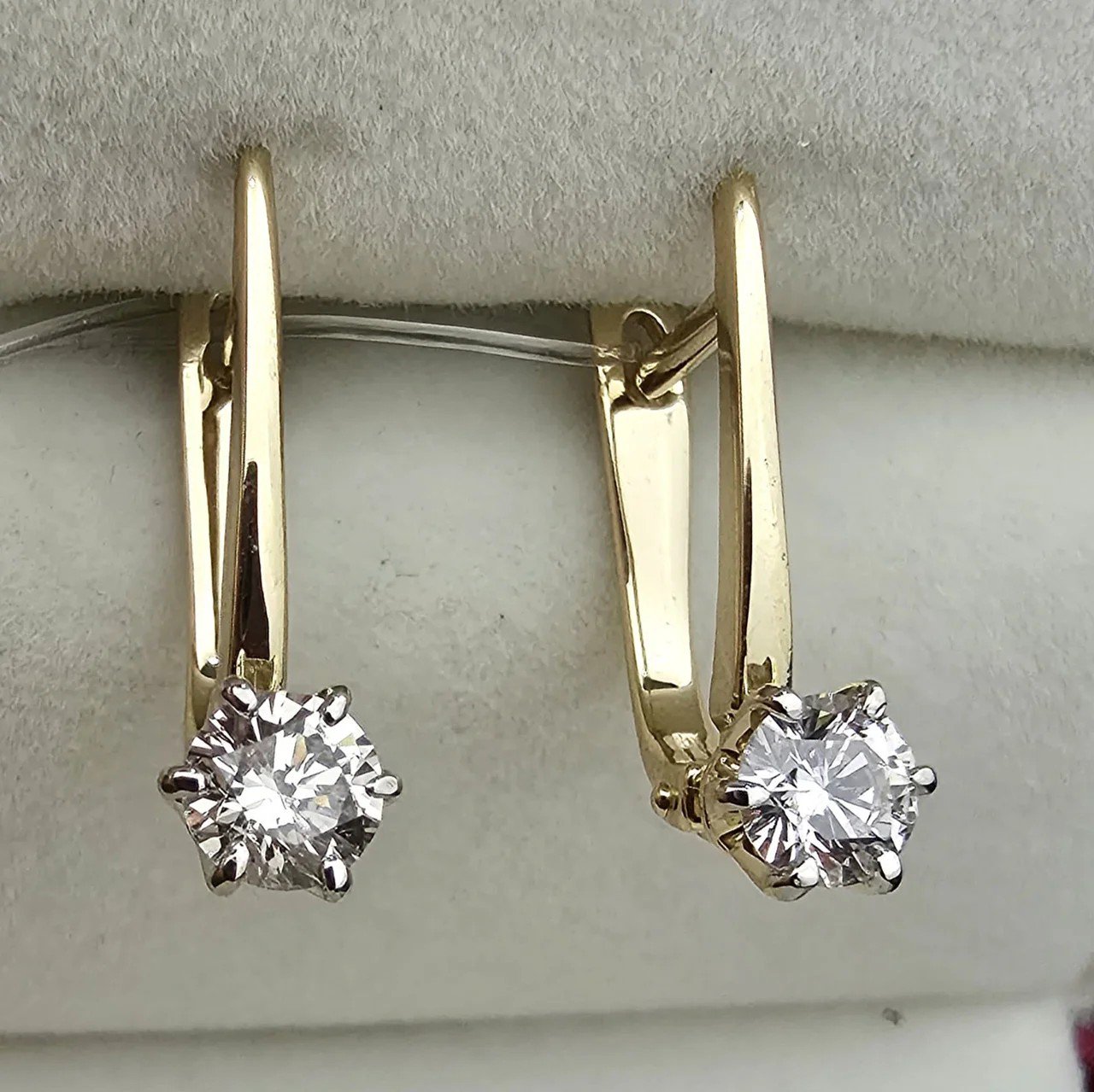 Серьги Deimantas 106932336 2,33гр 0,582ct. купить,NaN