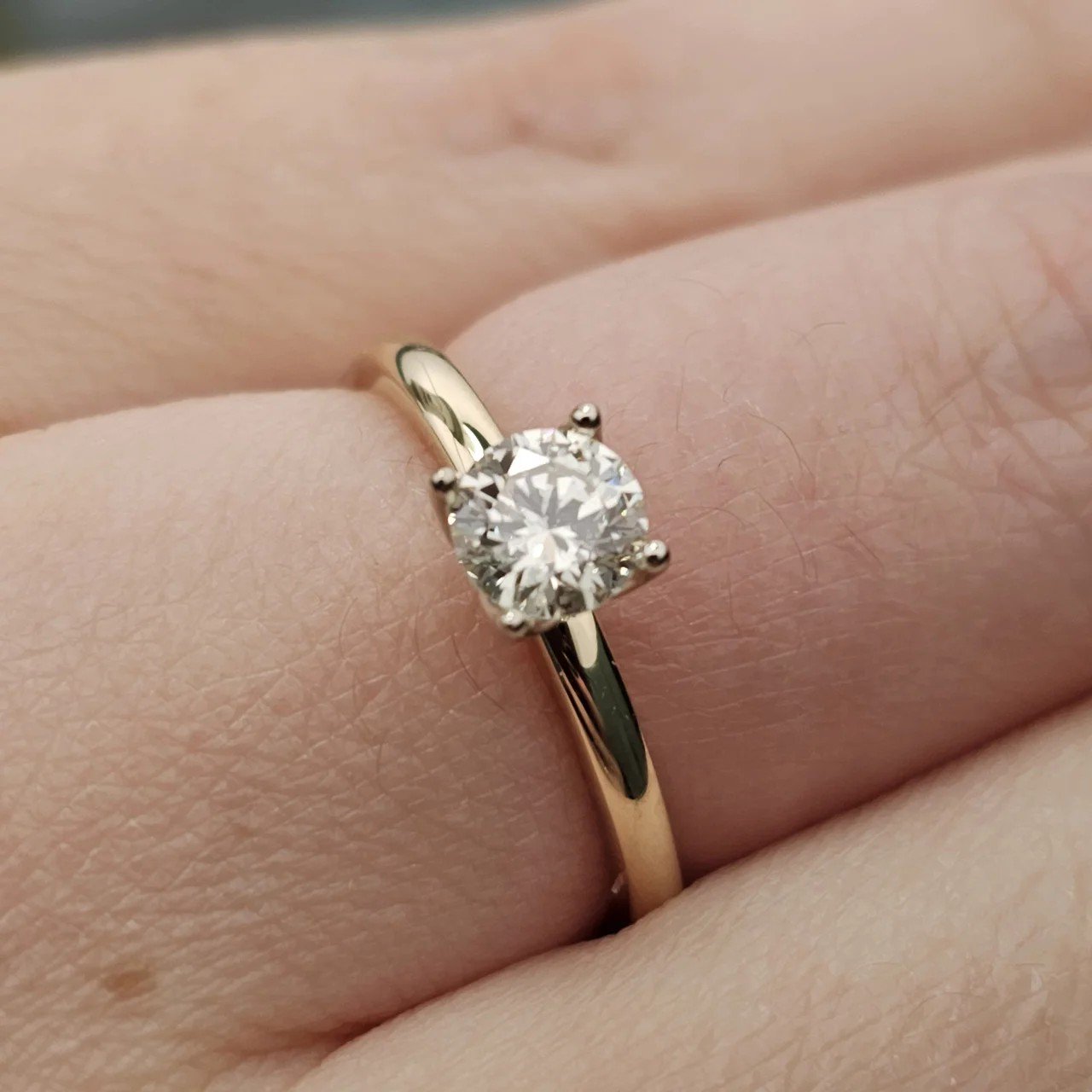Кольцо Deimantas 106864391 16,5р 2,31гр 0,5ct. купить,NaN