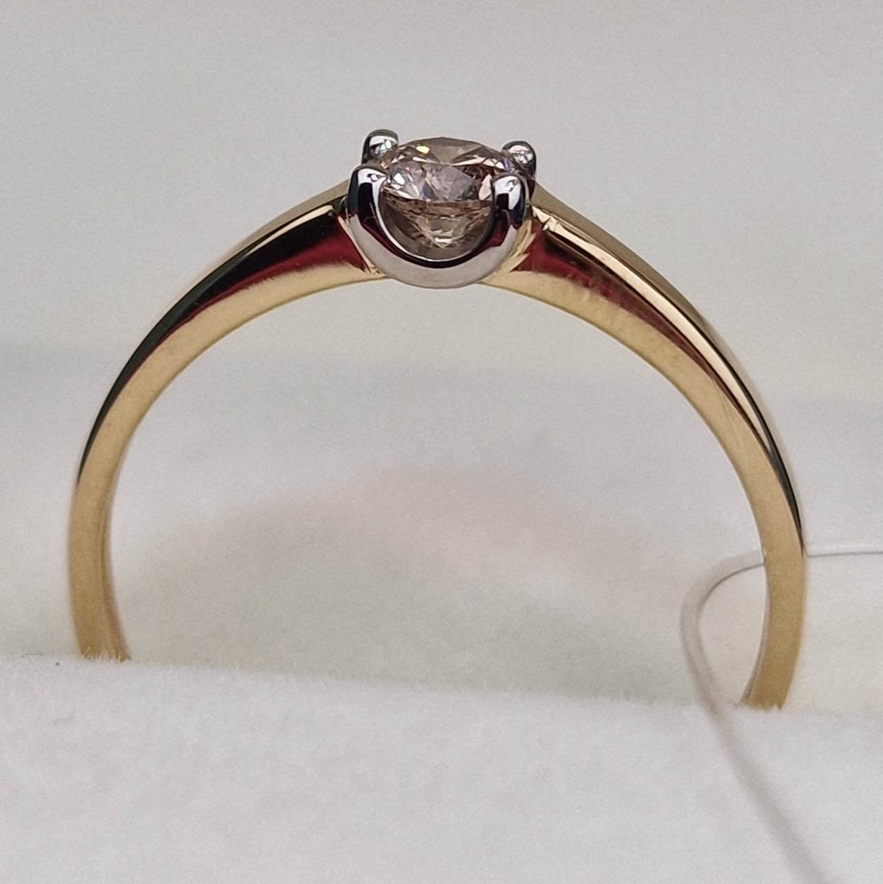 Кольцо Deimantas 100068035 16,5р 1,17гр 0,234ct. купить,NaN