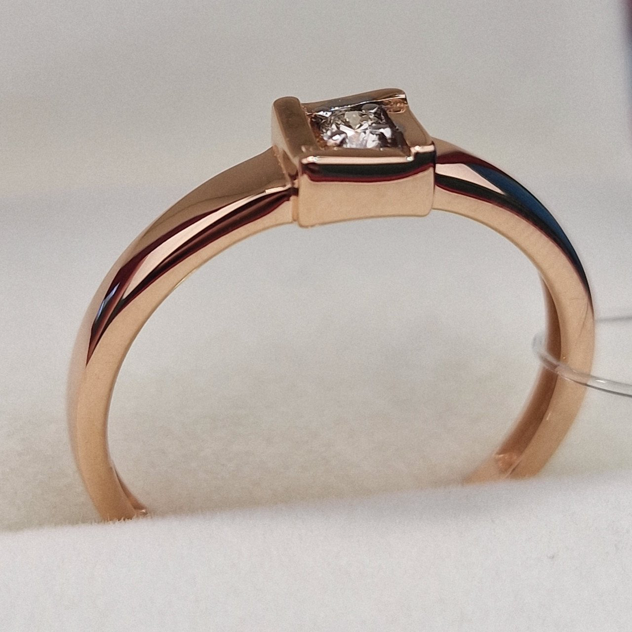 Кольцо Deimantas 100067985 18р 2,05гр 0,06ct. купить,NaN