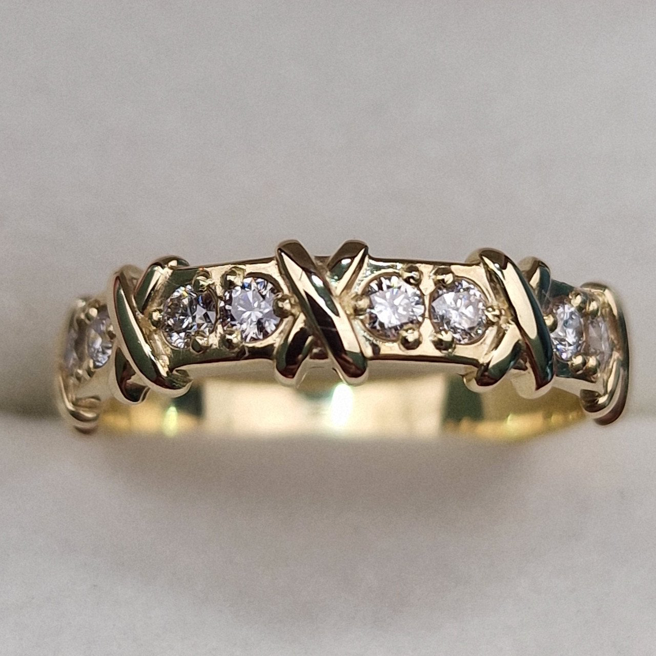 Кольцо Deimantas 100358701 17р 2,32гр 0,26ct. купить,NaN