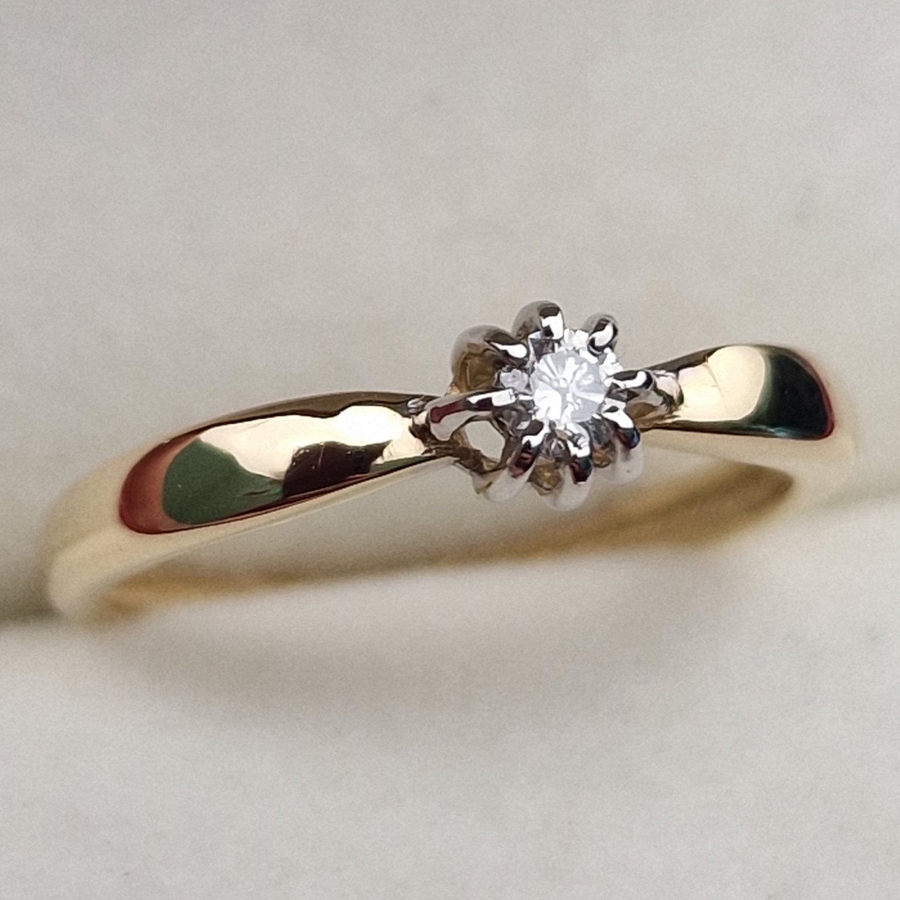 Кольцо Deimantas 100358756 16р 1,42гр 0,076ct. купить,NaN