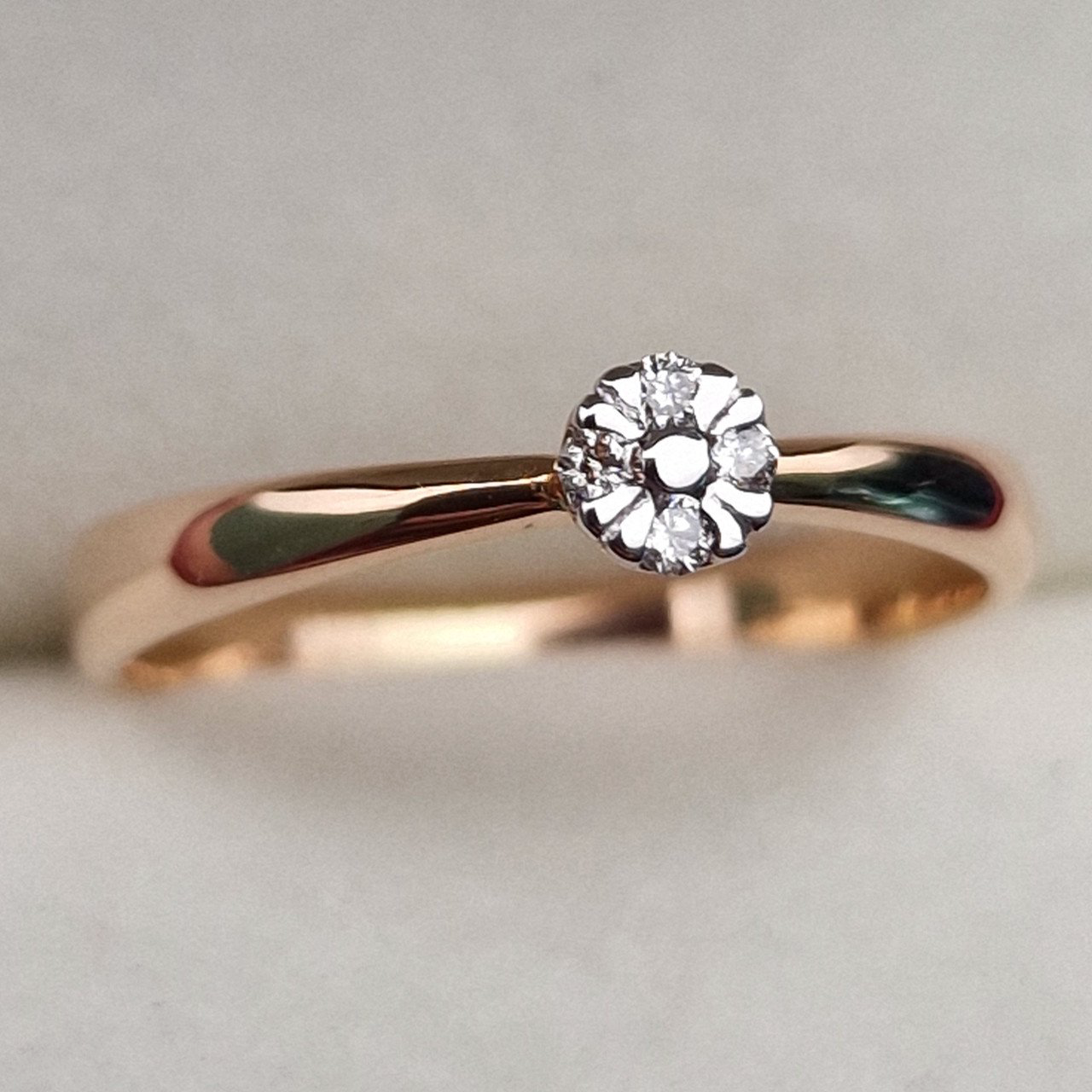Кольцо Deimantas 100358752 17р 1.81гр 0,051ct. купить,NaN