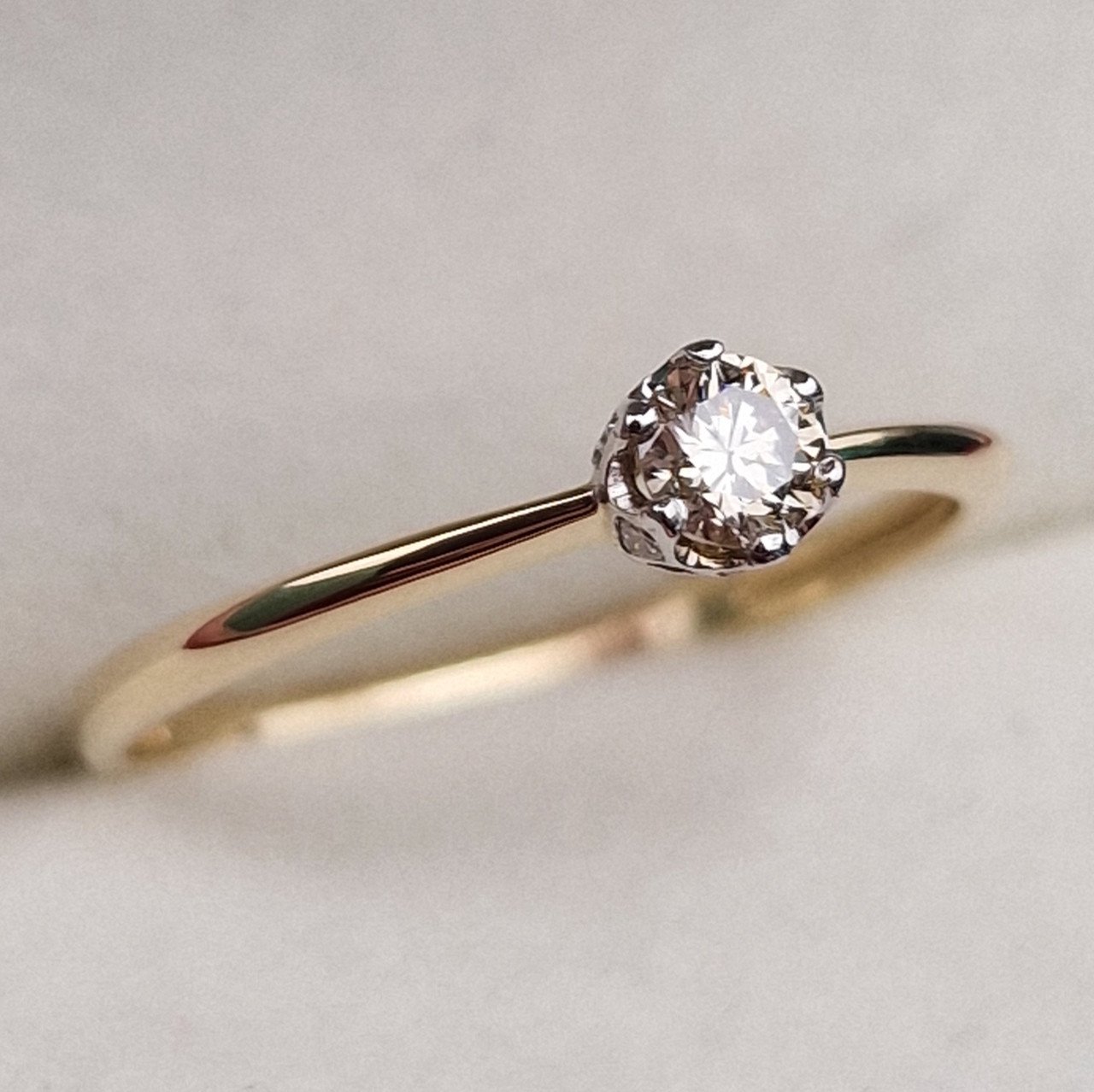 Кольцо Deimantas 100358730 16,5р 1,26гр 0,254ct. купить,NaN