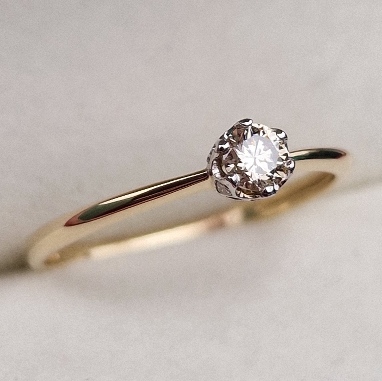 Кольцо Deimantas 100358730 16,5р 1,26гр 0,254ct. купить,NaN