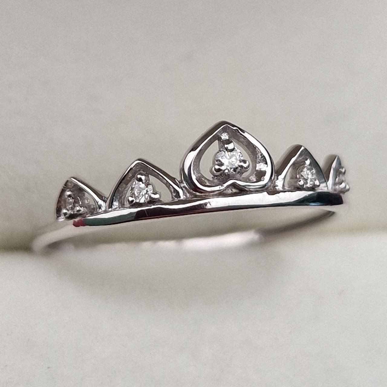Кольцо Deimantas 100358744 16,5р 0,92гр 0,040ct. купить,NaN