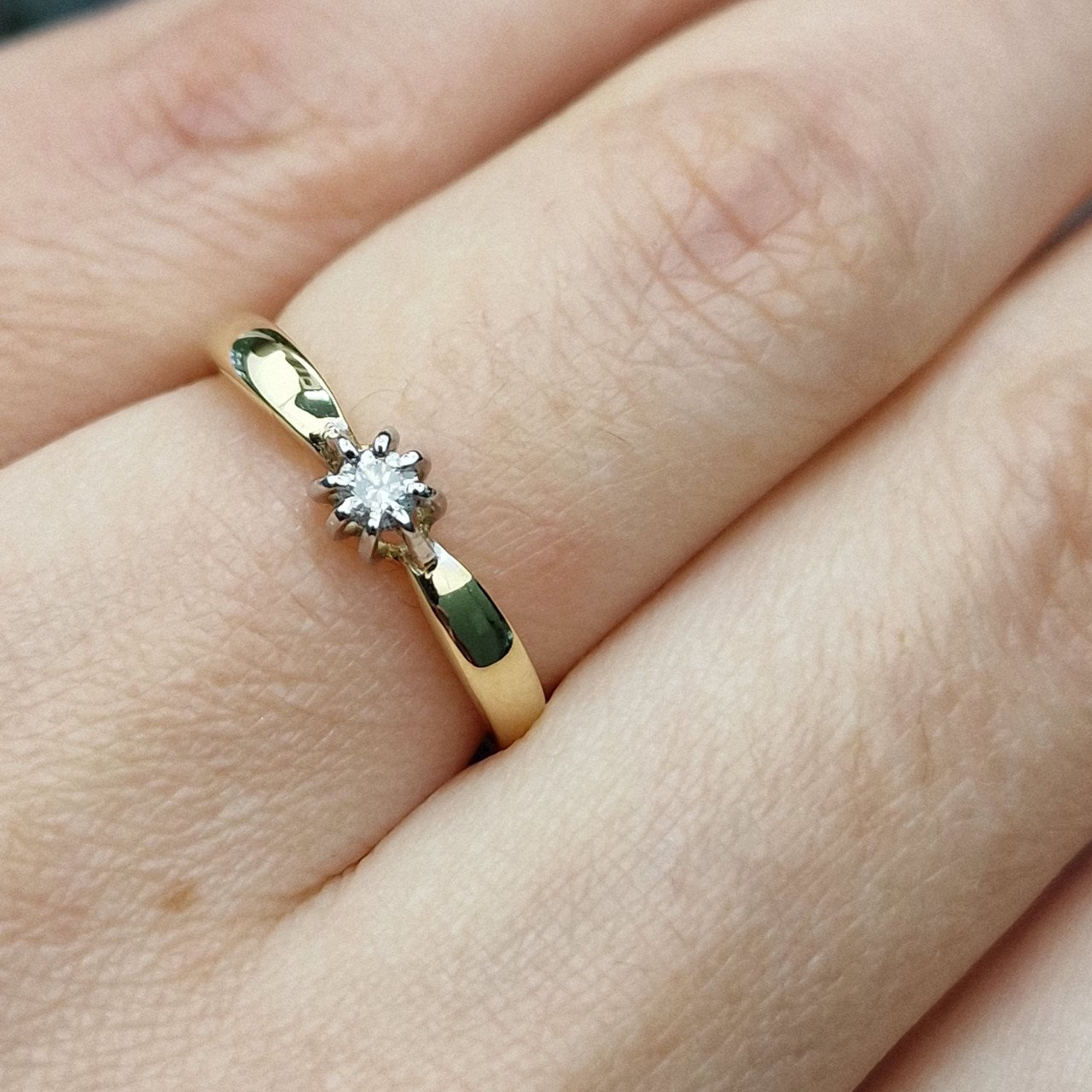 Кольцо Deimantas 100358756 16р 1,42гр 0,076ct. купить,NaN