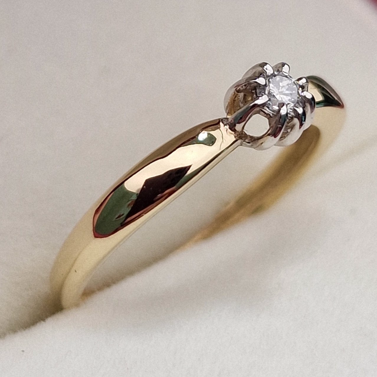 Кольцо Deimantas 100358756 16р 1,42гр 0,076ct. купить,NaN