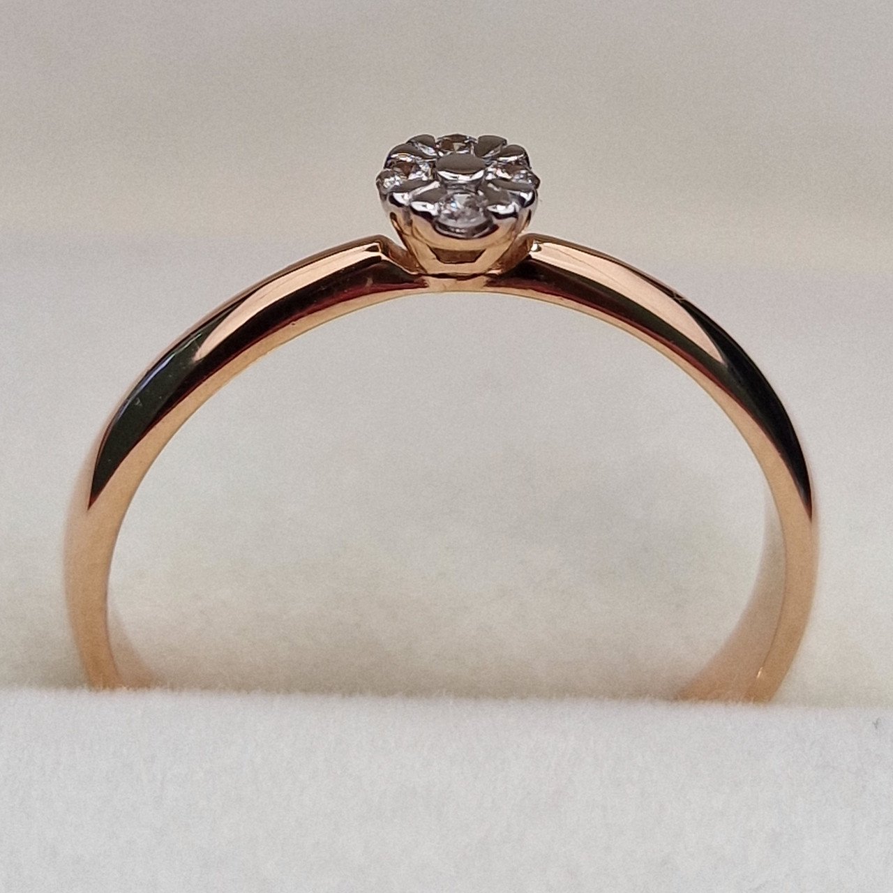 Кольцо Deimantas 100358752 17р 1.81гр 0,051ct. купить,NaN
