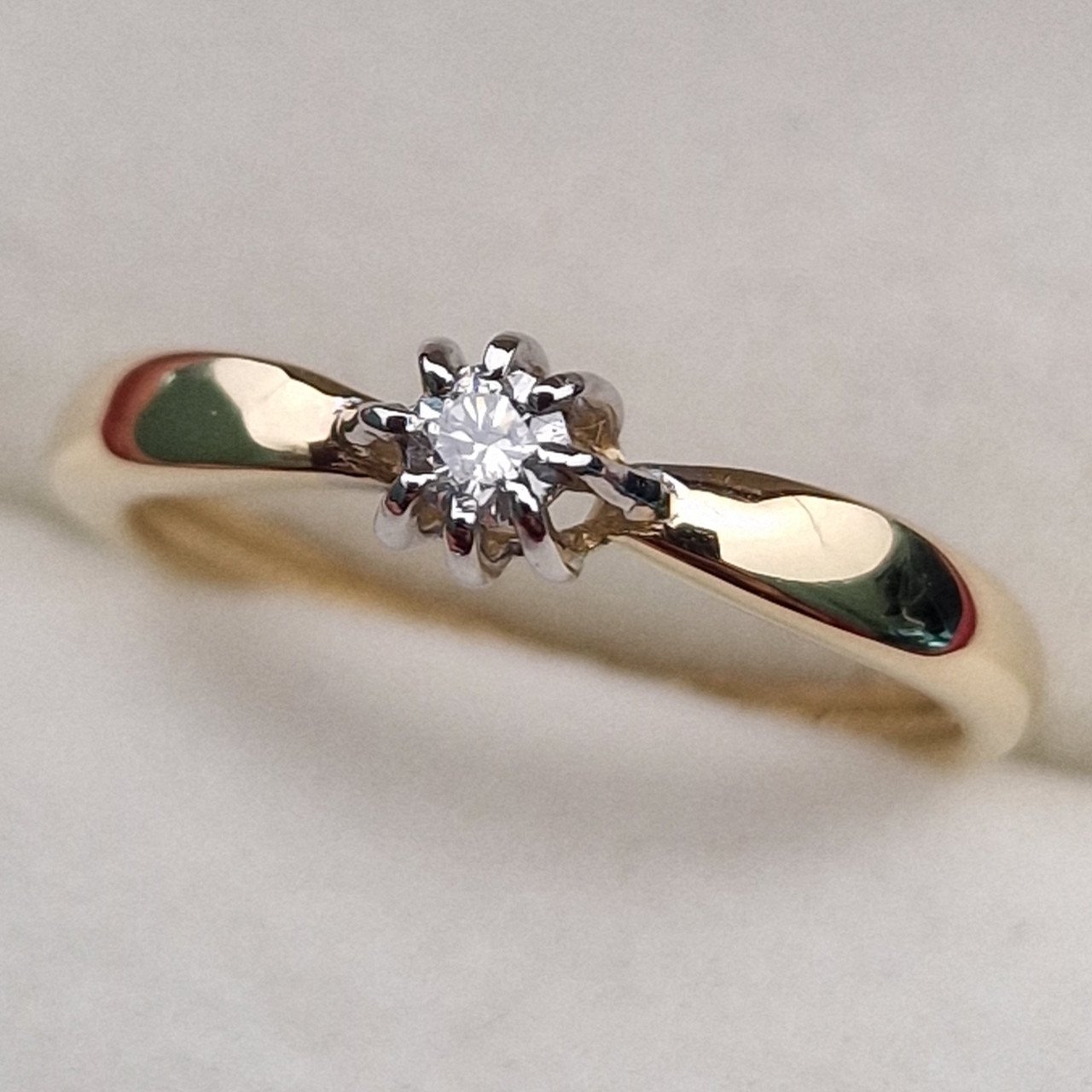 Кольцо Deimantas 100358756 16р 1,42гр 0,076ct. купить,NaN