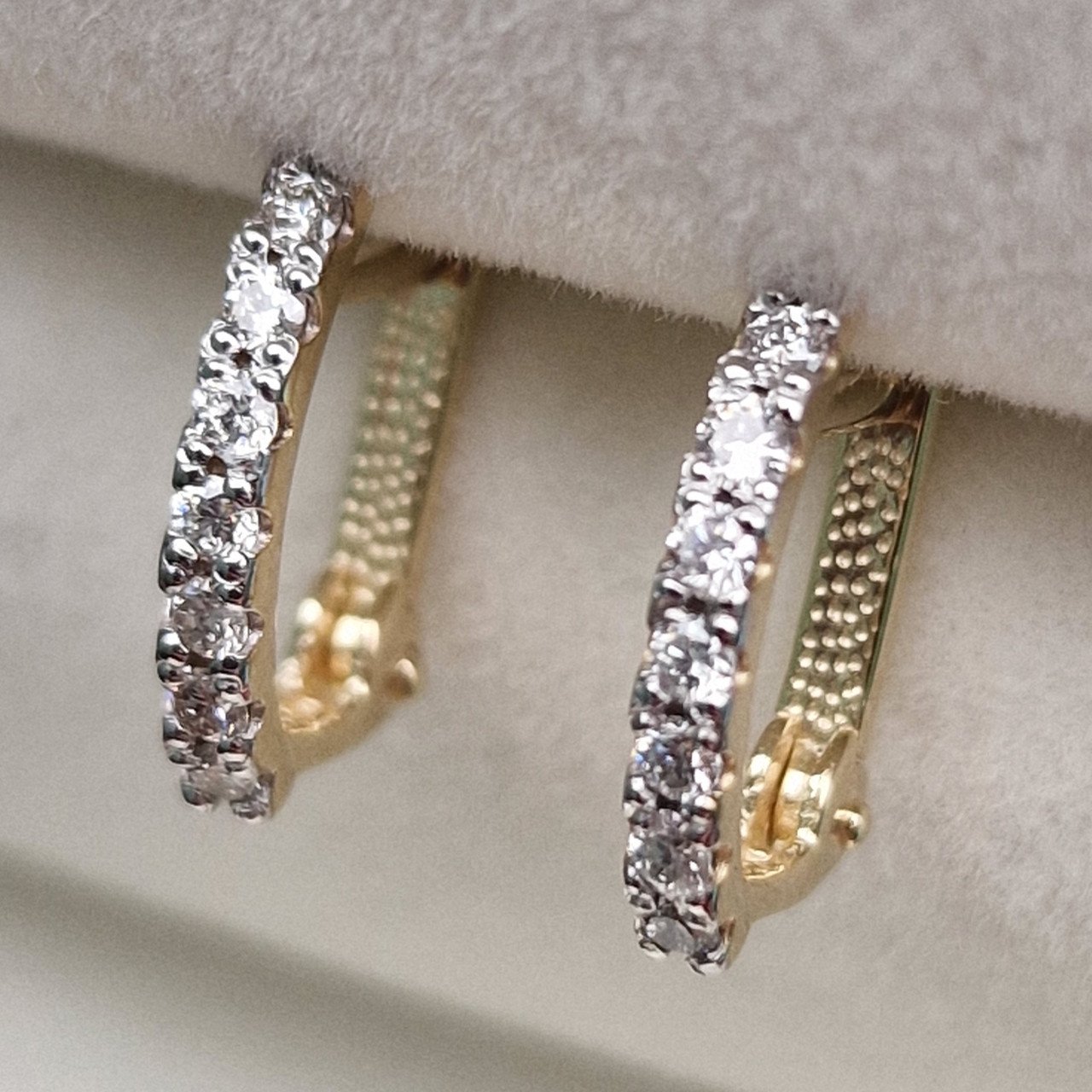 Серьги Deimantas 100358930 1,22гр 0,19ct. купить,NaN