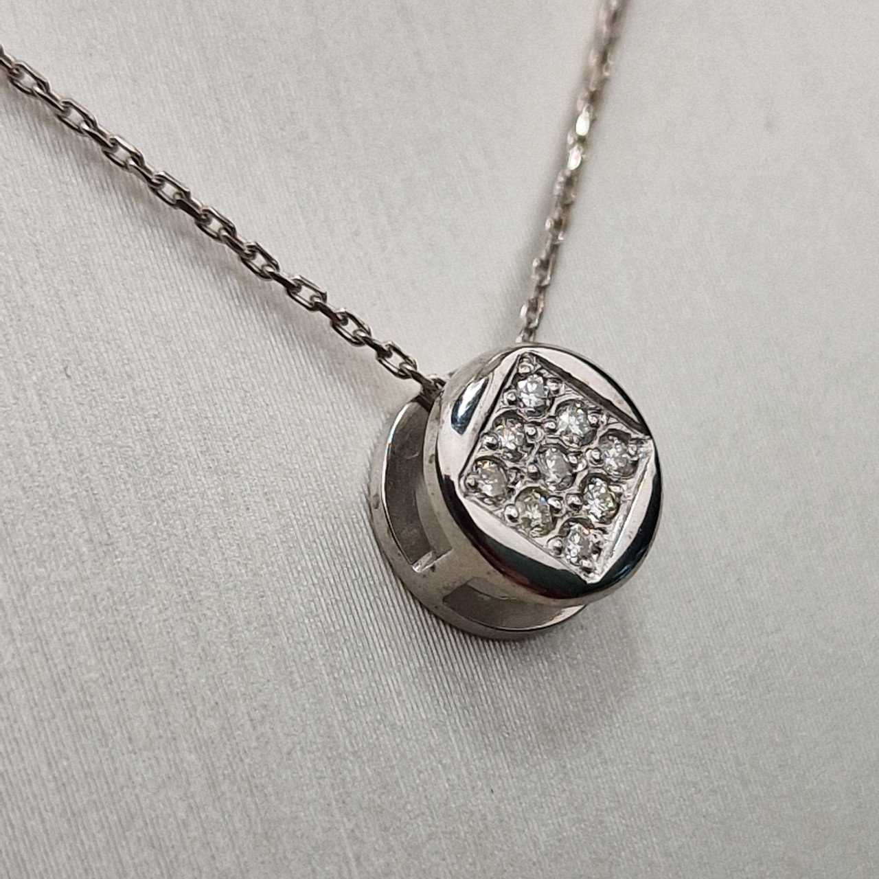 Кулон Deimantas 100358793 0.76гр 0,072ct. купить,NaN