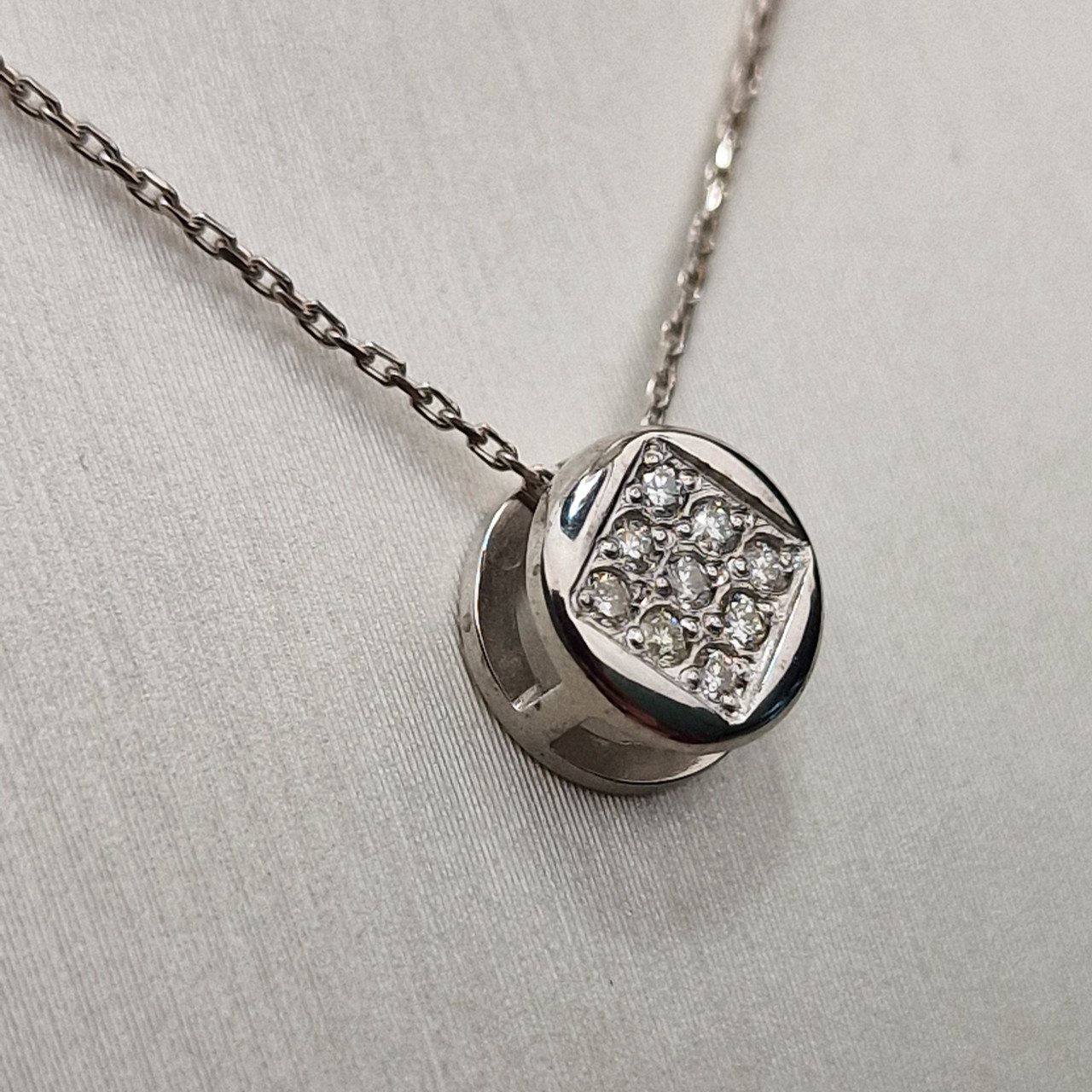 Кулон Deimantas 100358793 0.76гр 0,072ct. купить,NaN