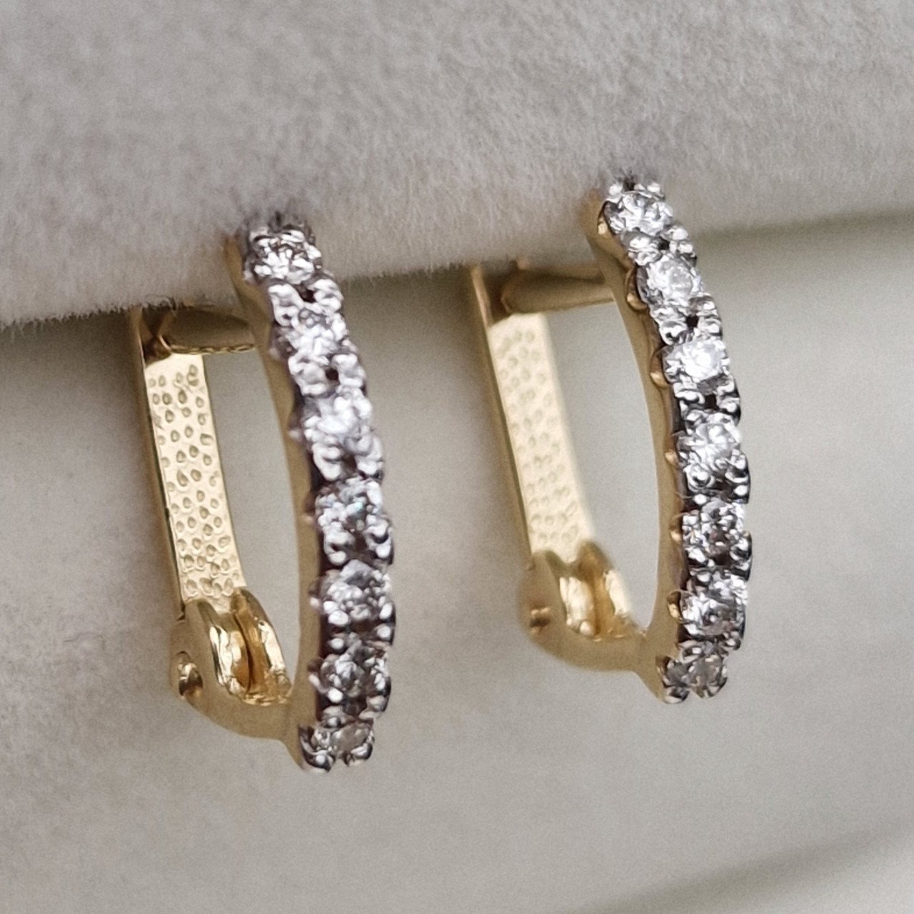 Серьги Deimantas 100358930 1,22гр 0,19ct. купить,NaN