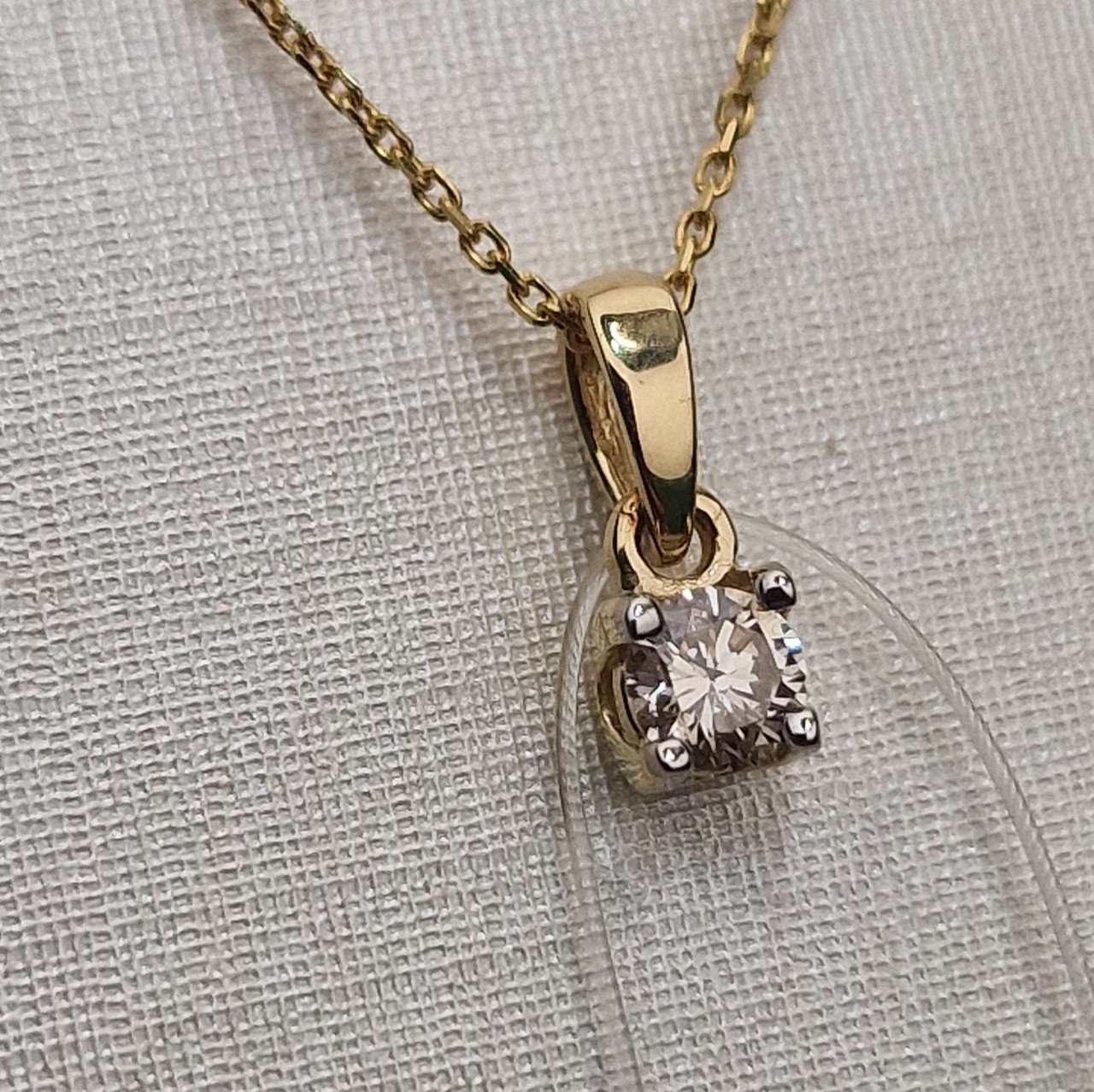 Кулон Deimantas 100067813 0,47гр 0,203ct. купить,NaN