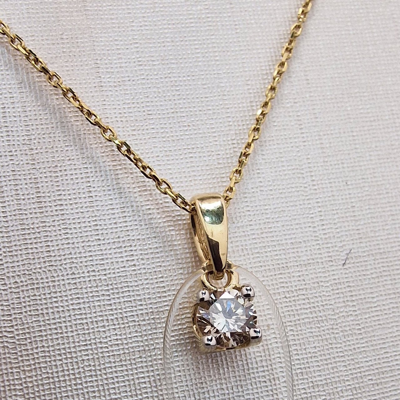 Кулон Deimantas 100067817 0,47гр 0,223ct. купить,NaN