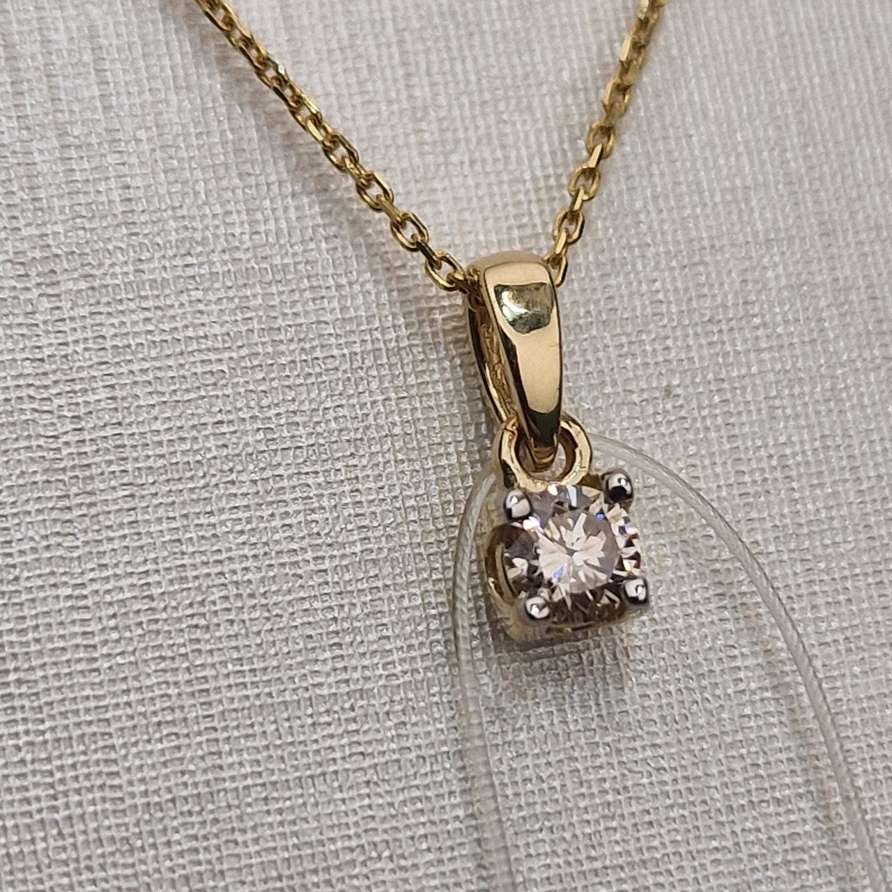 Кулон Deimantas 100067813 0,47гр 0,203ct. купить,NaN