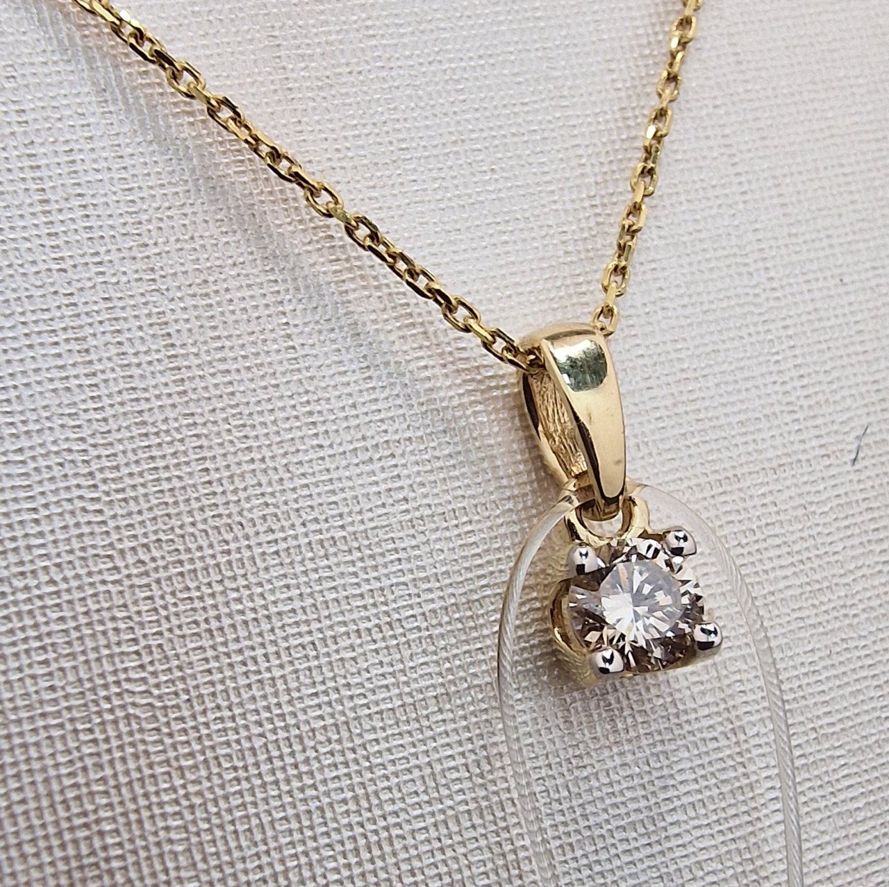 Кулон Deimantas 100067817 0,47гр 0,223ct. купить,NaN