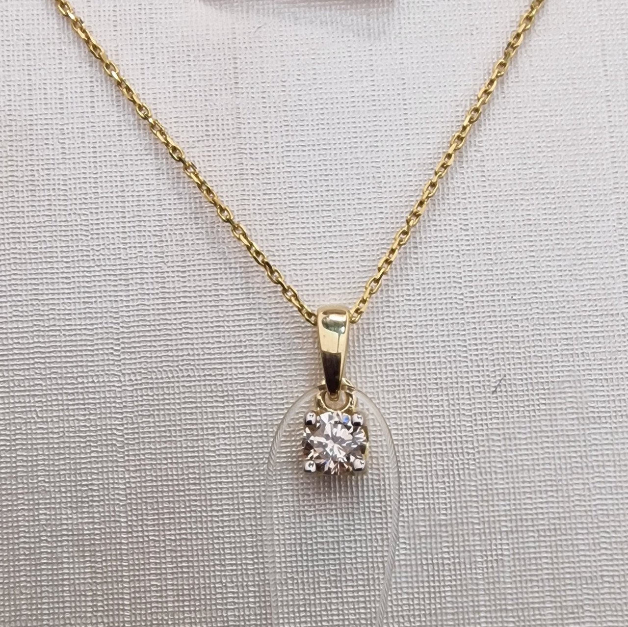Кулон Deimantas 100067817 0,47гр 0,223ct. купить,NaN