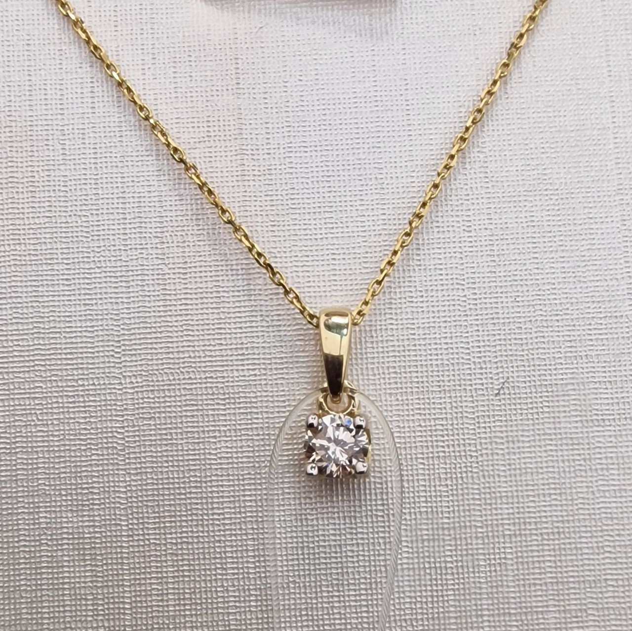 Кулон Deimantas 100067817 0,47гр 0,223ct. купить,NaN