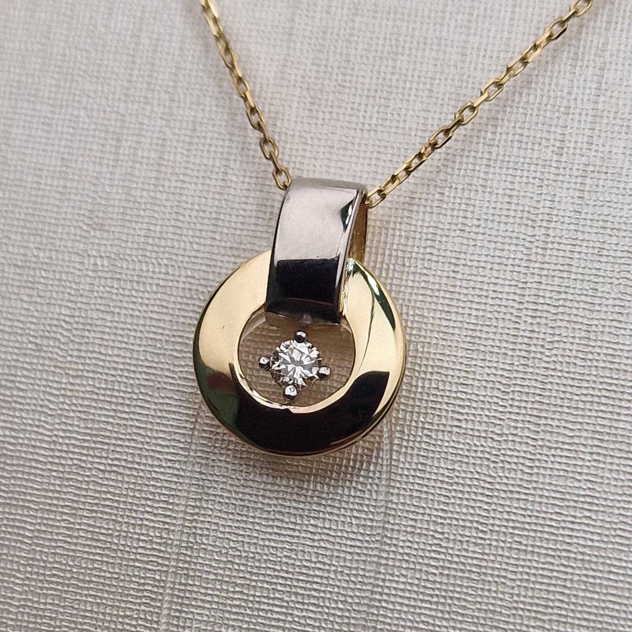 Кулон Deimantas 100067780 0,71гр 0,06ct. купить,NaN