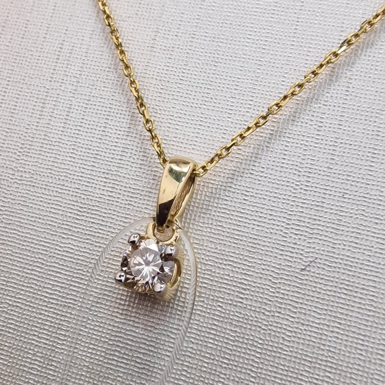 Кулон Deimantas 100067817 0,47гр 0,223ct. купить,NaN