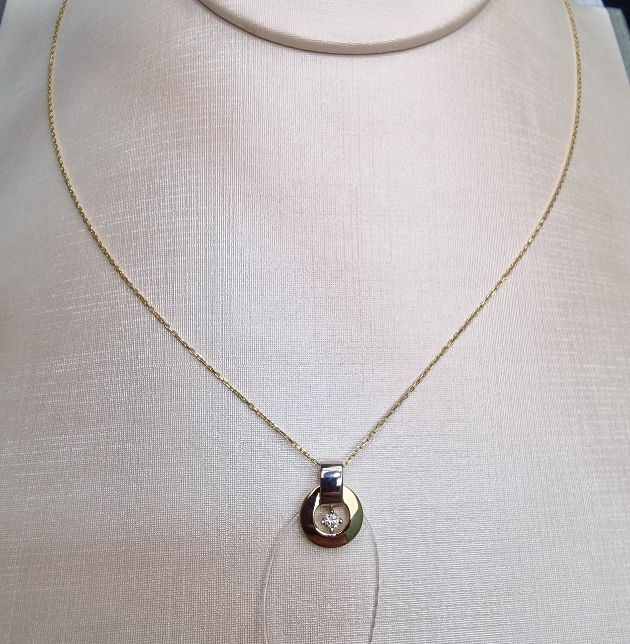 Кулон Deimantas 100067780 0,71гр 0,06ct. купить,NaN
