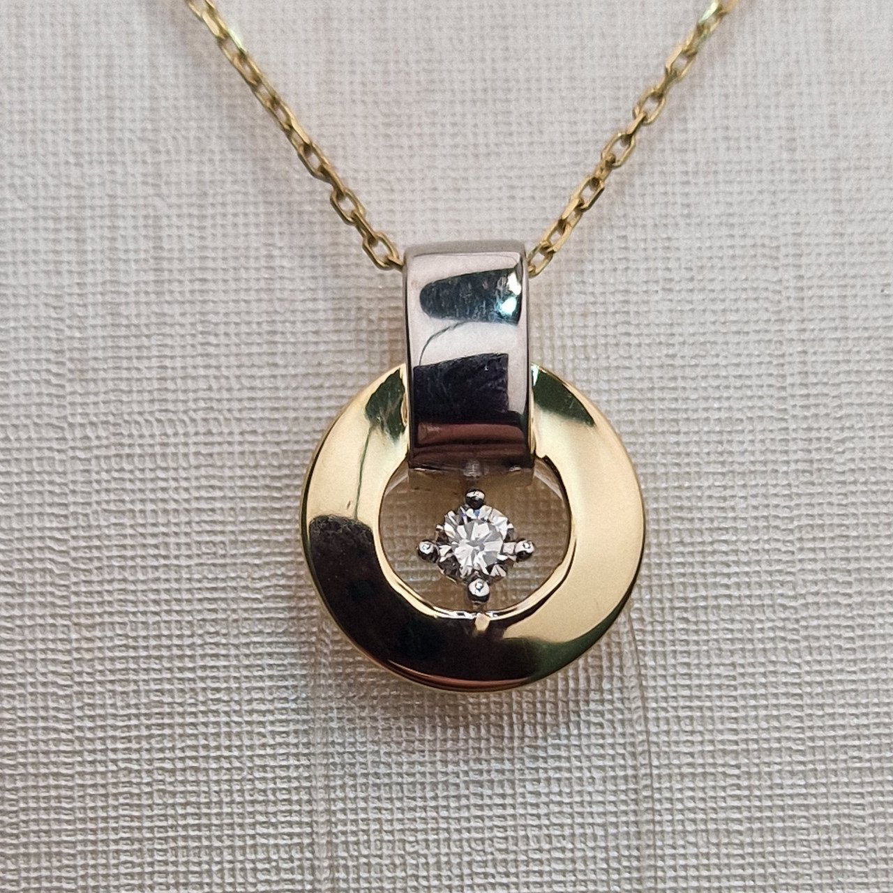 Кулон Deimantas 100067780 0,71гр 0,06ct. купить,NaN