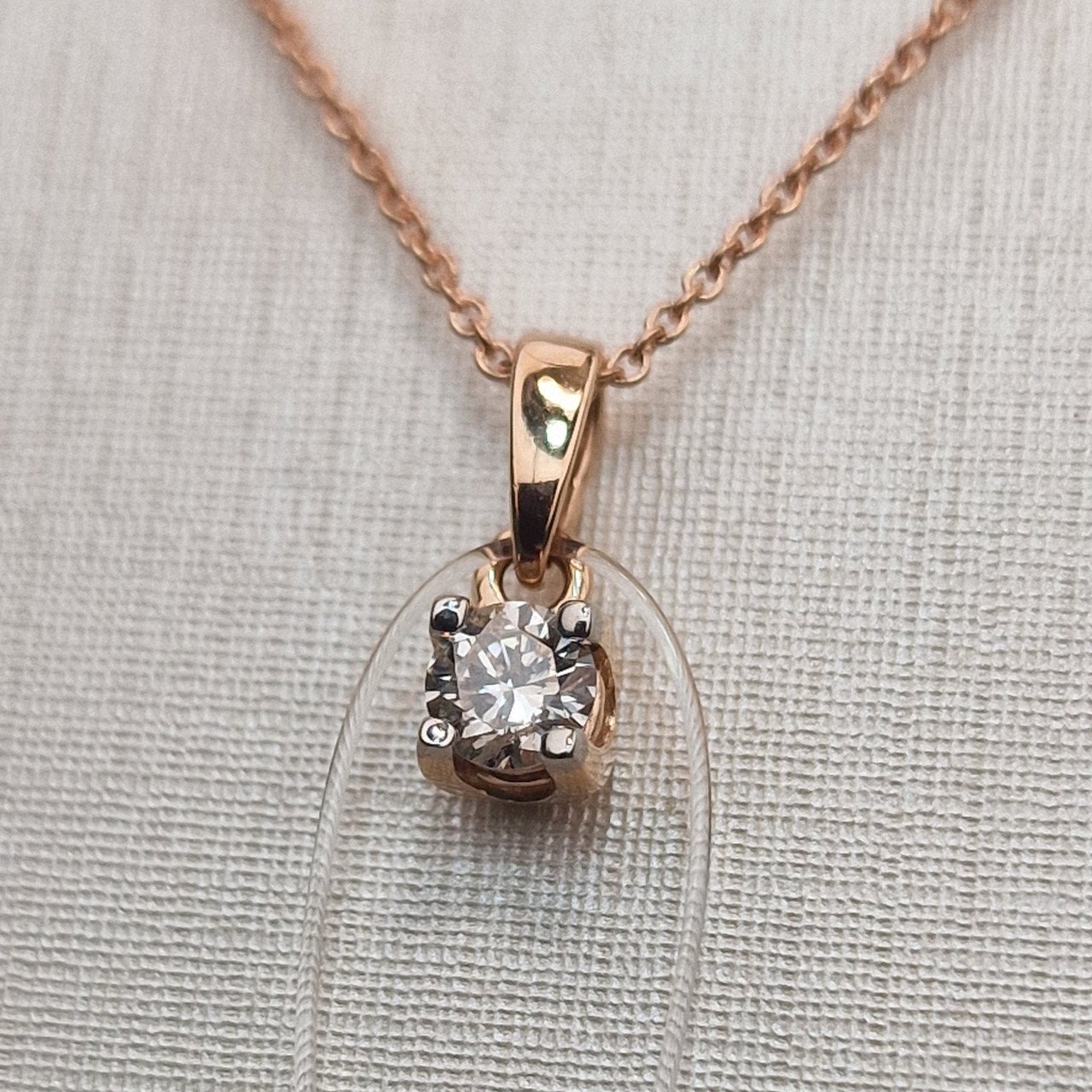 Кулон Deimantas 100067825 0,5гр 0,192ct. купить,NaN
