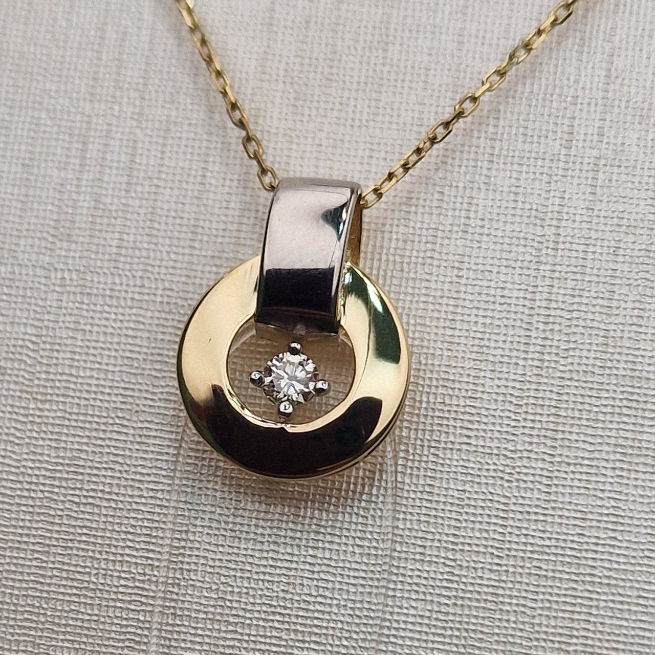 Кулон Deimantas 100067780 0,71гр 0,06ct. купить,NaN